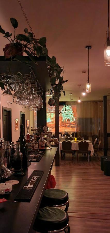 Forest Inn Izvorani Kültér fotó