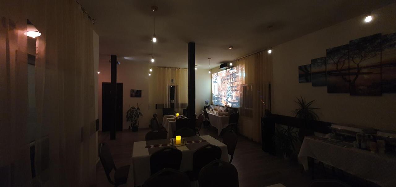 Forest Inn Izvorani Kültér fotó