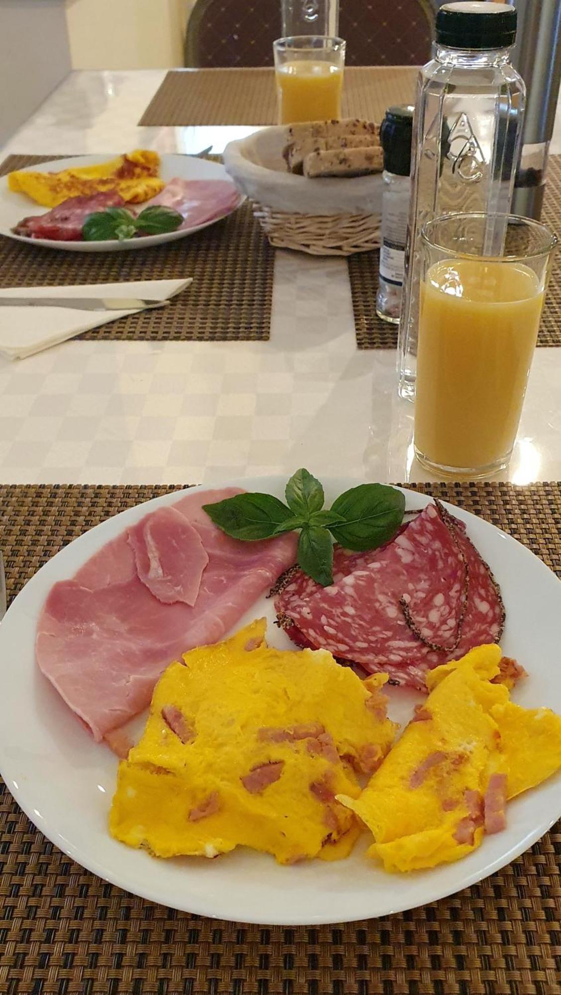 Forest Inn Izvorani Kültér fotó